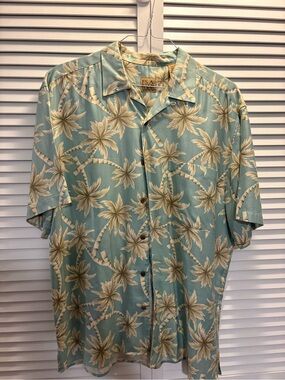Jos. A. Bank Seafoam Green Palm Print Short Sleeve Button-Down Shirt